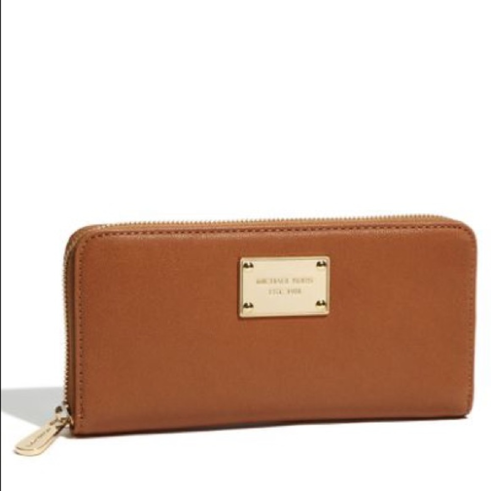 Michael Kors Brown Jet Set Continental Wallet